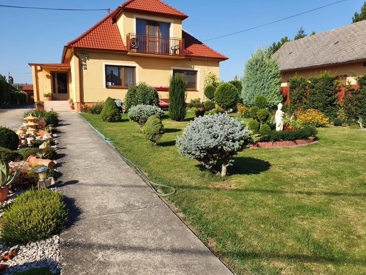 Apartamento Privat U Jozefa Foeldesa Veľký Meder Exterior foto