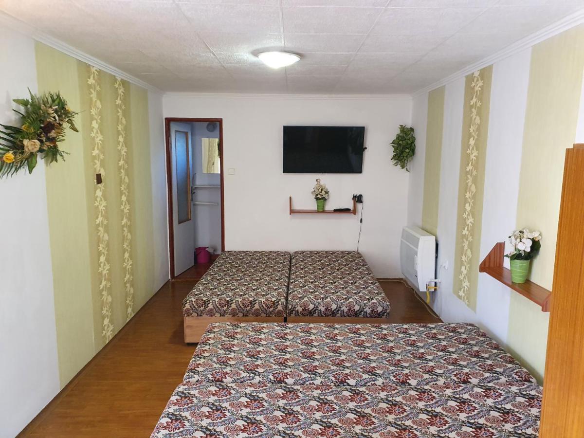 Apartamento Privat U Jozefa Foeldesa Veľký Meder Exterior foto