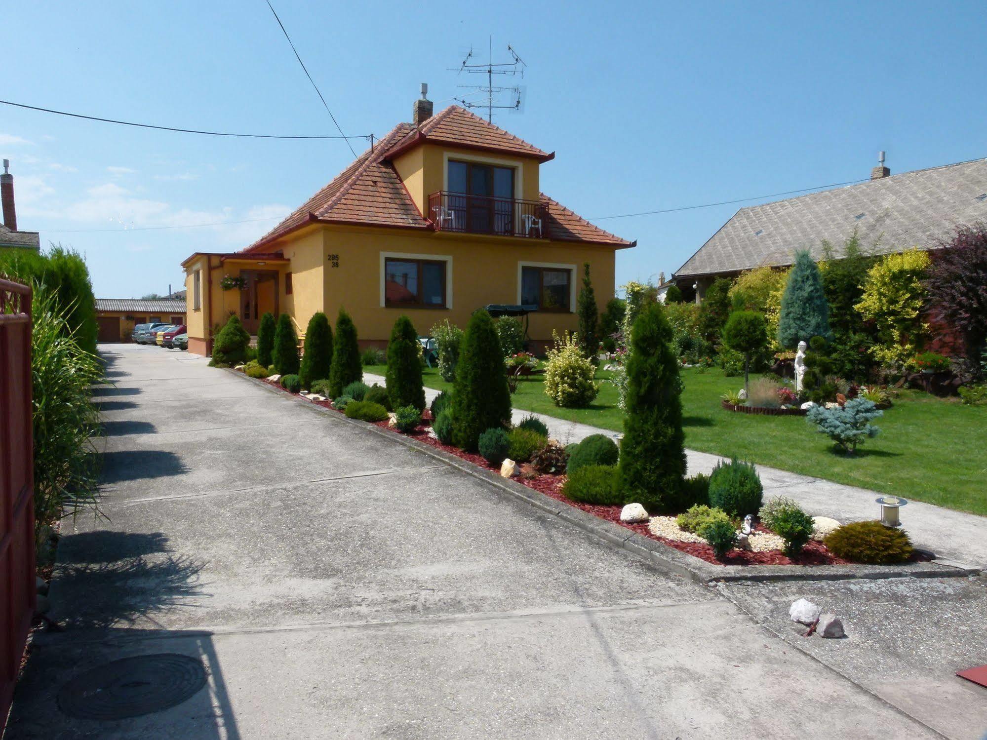 Apartamento Privat U Jozefa Foeldesa Veľký Meder Exterior foto